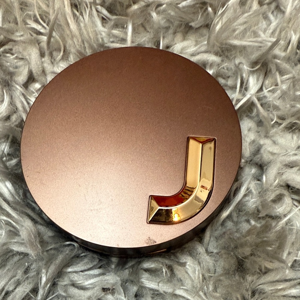 Jaclyn cosmetics bronzer